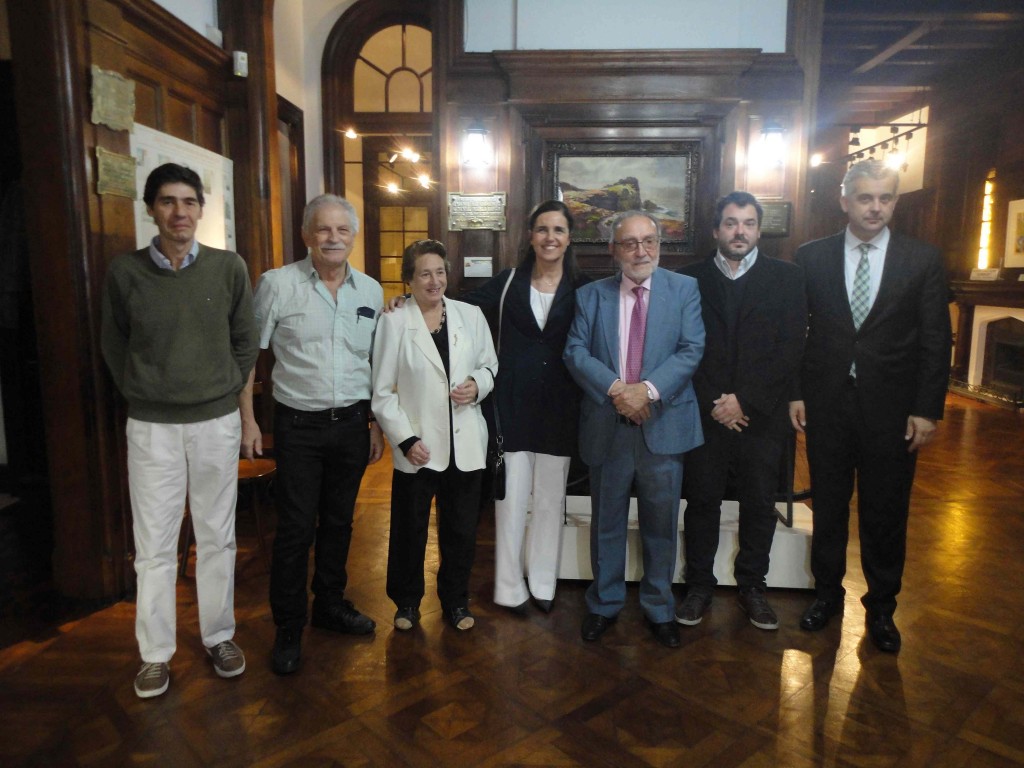 Las autoridades de la Federación y el MEGA junto a Pilar Rojo y López Dobarro