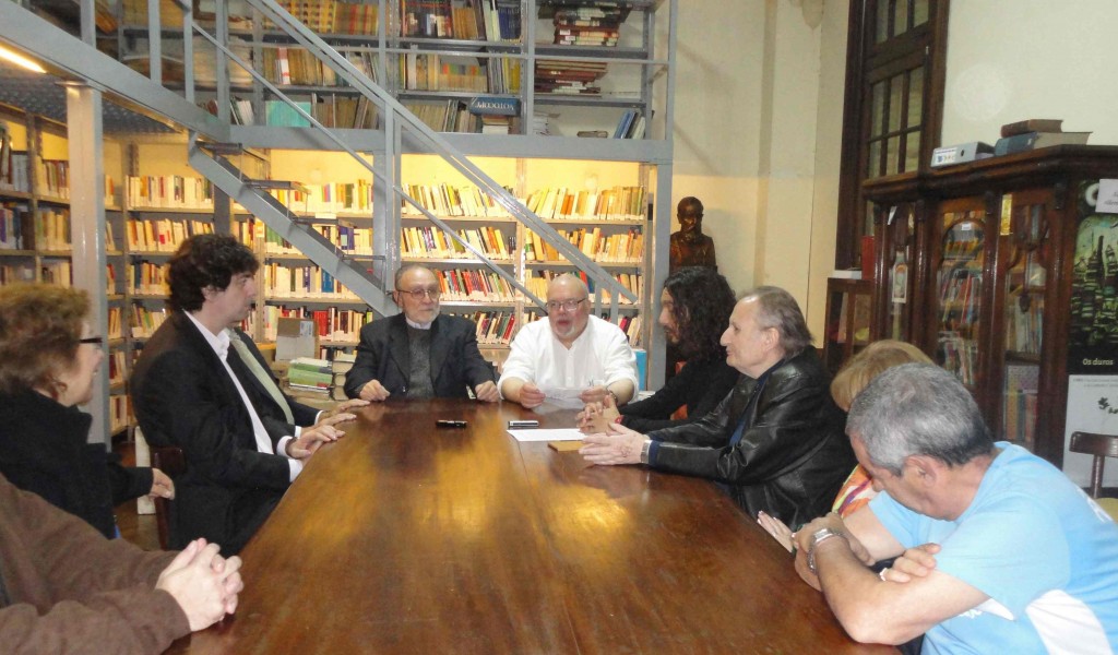 Cálida diarla se produjo en la Biblioteca Galega de Bos Aires